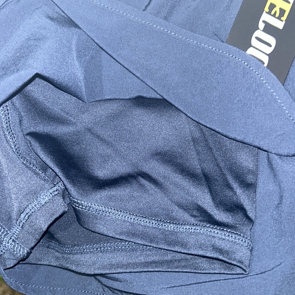 Velocity Shorts - Picture 4 of 4